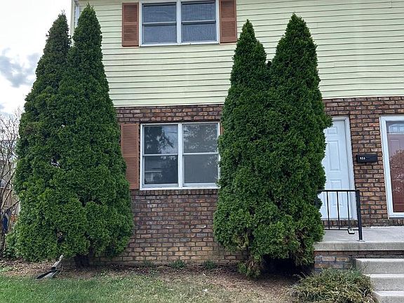 2nd image of 618 North St