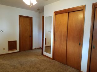 3316 Midway Dr APT 7, Waterloo, IA 50701