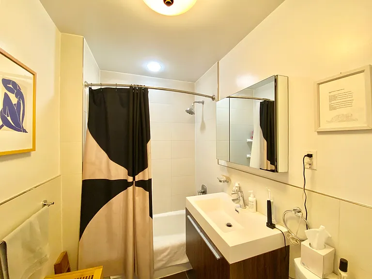 155 N 4th St #3D — Photo 17
