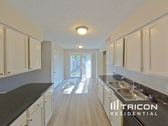 5th image of 1814 Concho Dr