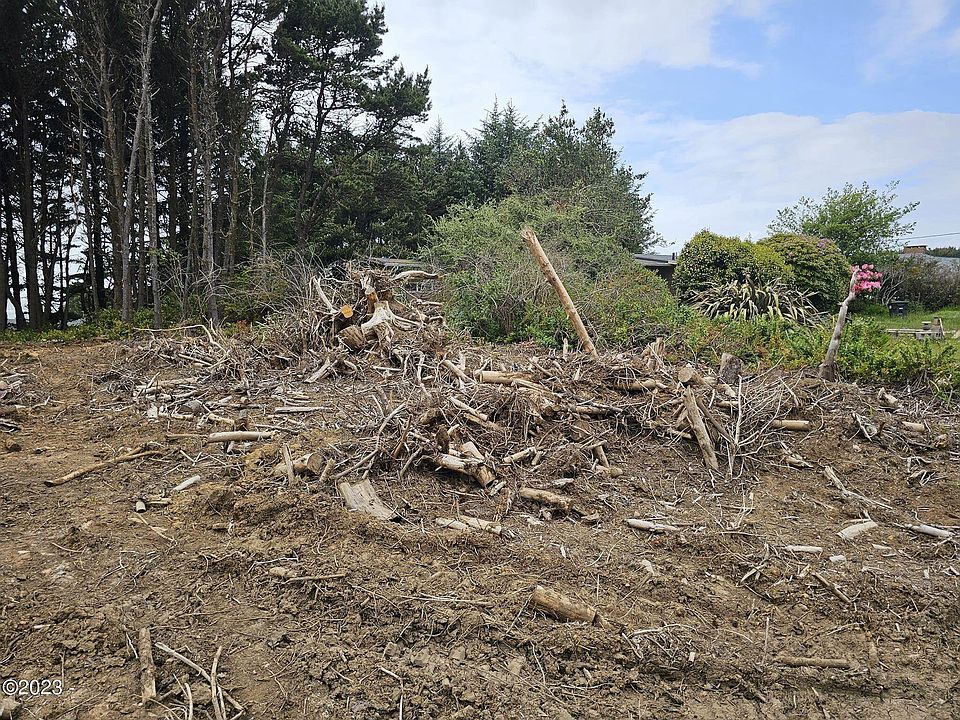 2nd image of Tl 1900 Sw Eriksen Ave