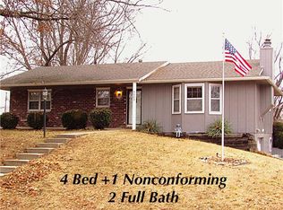 4823 Arrowhead Dr, Saint Joseph, MO 64506