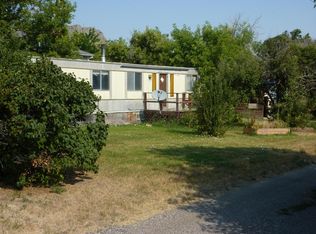 215 1st St N, Cascade, MT 59421