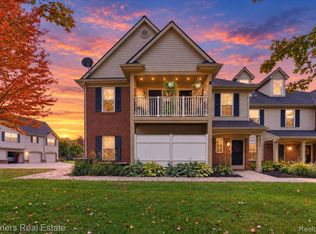 4051 Hampton Ridge Blvd, Howell, MI 48843