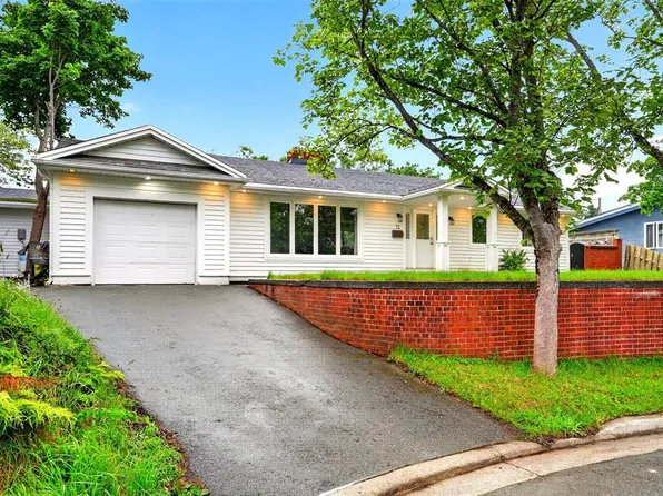 11 Alderdice Place, St. John's, NL A1B2P8