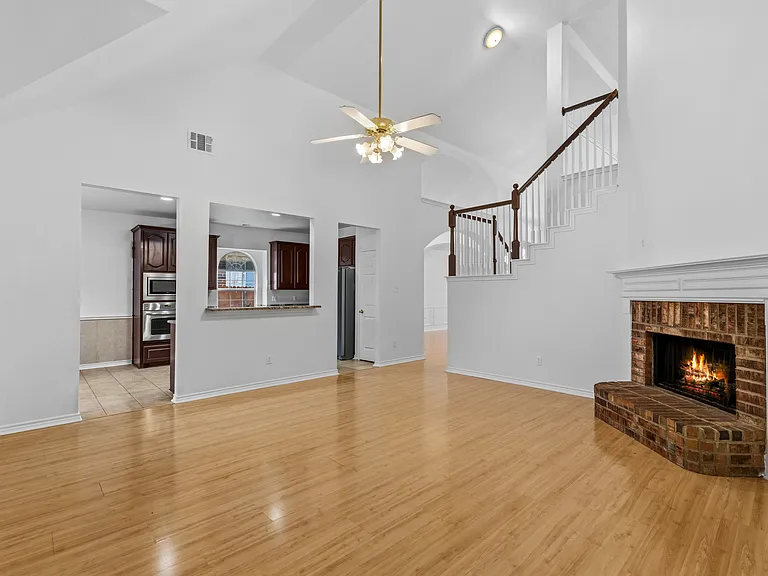 12945 Peach Tree Way — Photo 18