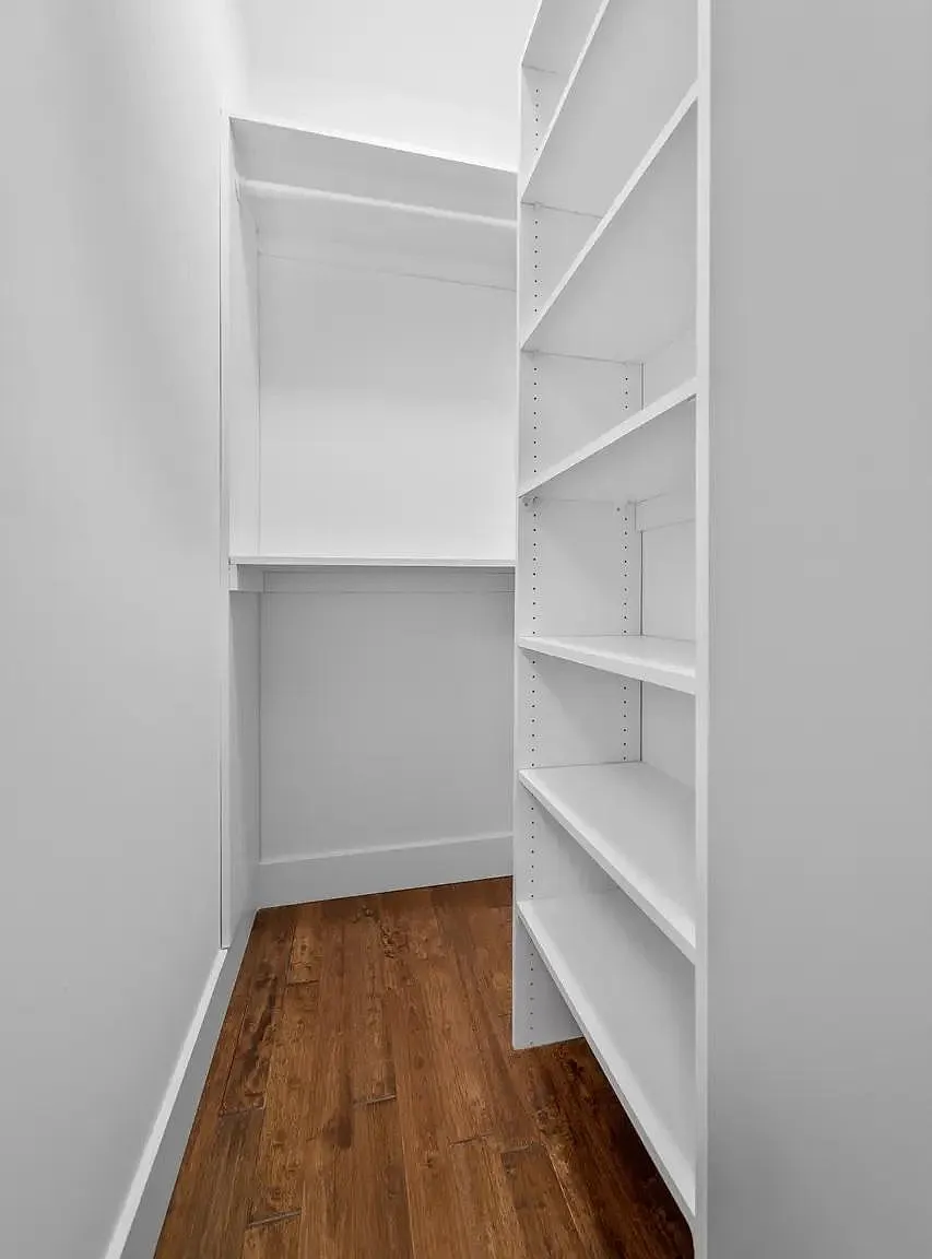 51 Green St — Photo 3