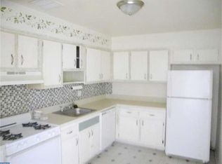 7935 Bustleton Ave, Philadelphia, PA 19152