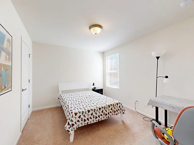2901 Dillon Dr — Photo 16