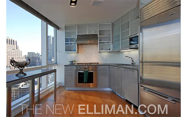 Rented by Douglas Elliman | media 7