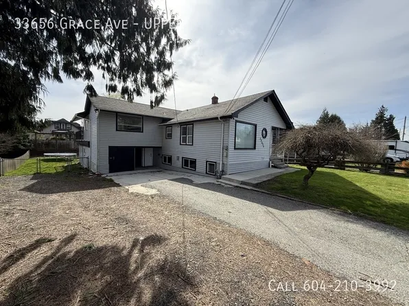 33656 Grace Ave, Abbotsford, BC V4X 1T7