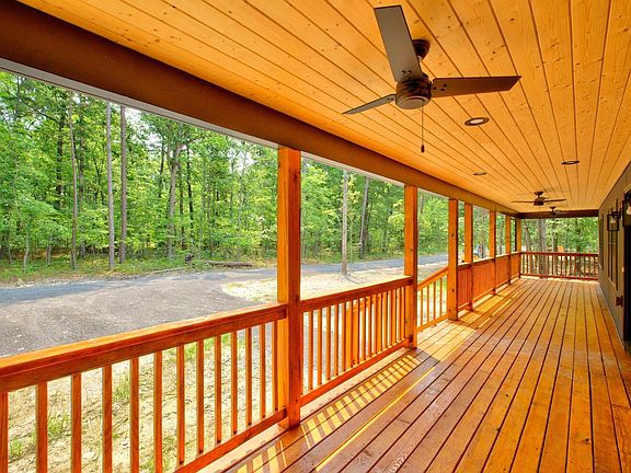 3rd image of 125 Forest Chapel Ln