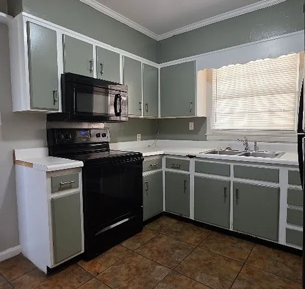 404 Elizabeth Ave — Photo 14