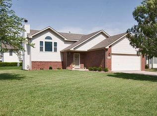 10034 W Haskell Ct, Wichita, KS 67209