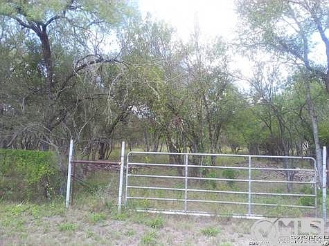 1st image of 290 County Road 386