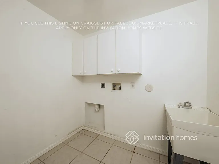 3573 Moon Bay Cir — Photo 14