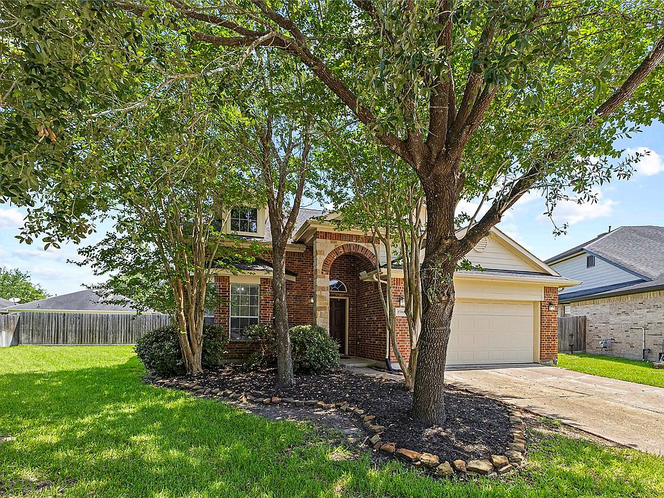1st image of 2701 Shallow Falls Ct