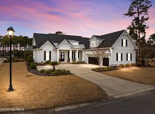 5601 Channel Walk Ln, Wilmington, NC 28409