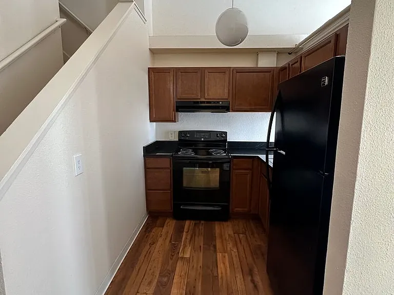 4259 8th Ave NE — Photo 13