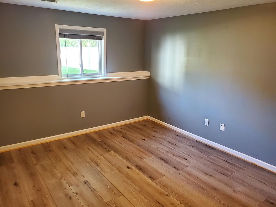 7728 Deer Track Run, Hudsonville, MI 49426 Zillow