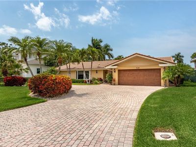 715 Parkview Ln, Naples, FL, 34103
