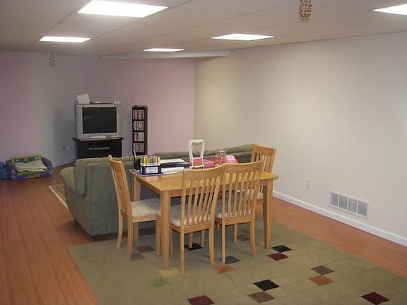 5th image of 45 Chelsea Park