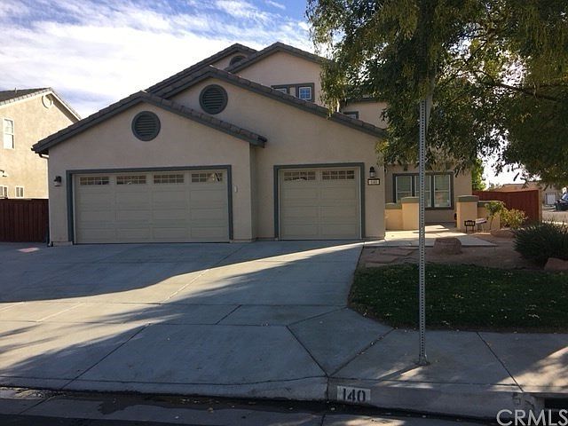 1st image of 140 Tradewinds Ln