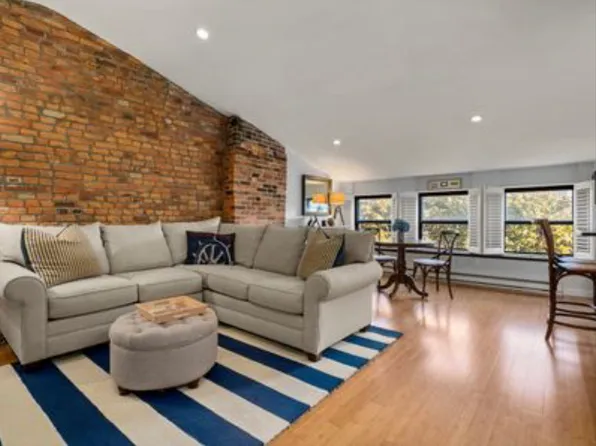 26 Hanson St APT 4, Boston, MA 02118