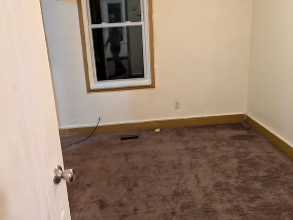 5th image of 9715 Conant St #1