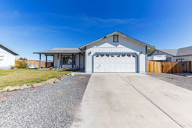 1094 Spoonbill Ct photo 1
