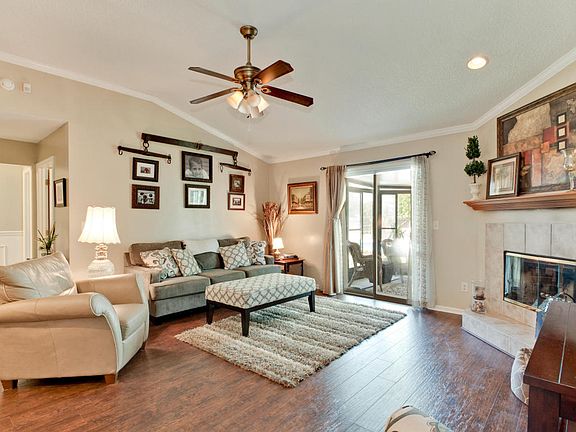 5th image of 2516 Serene Ct
