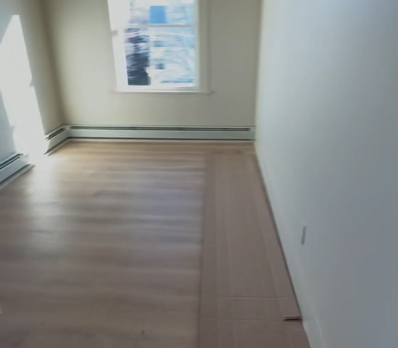 3 bed, $1,700 — Photo 1