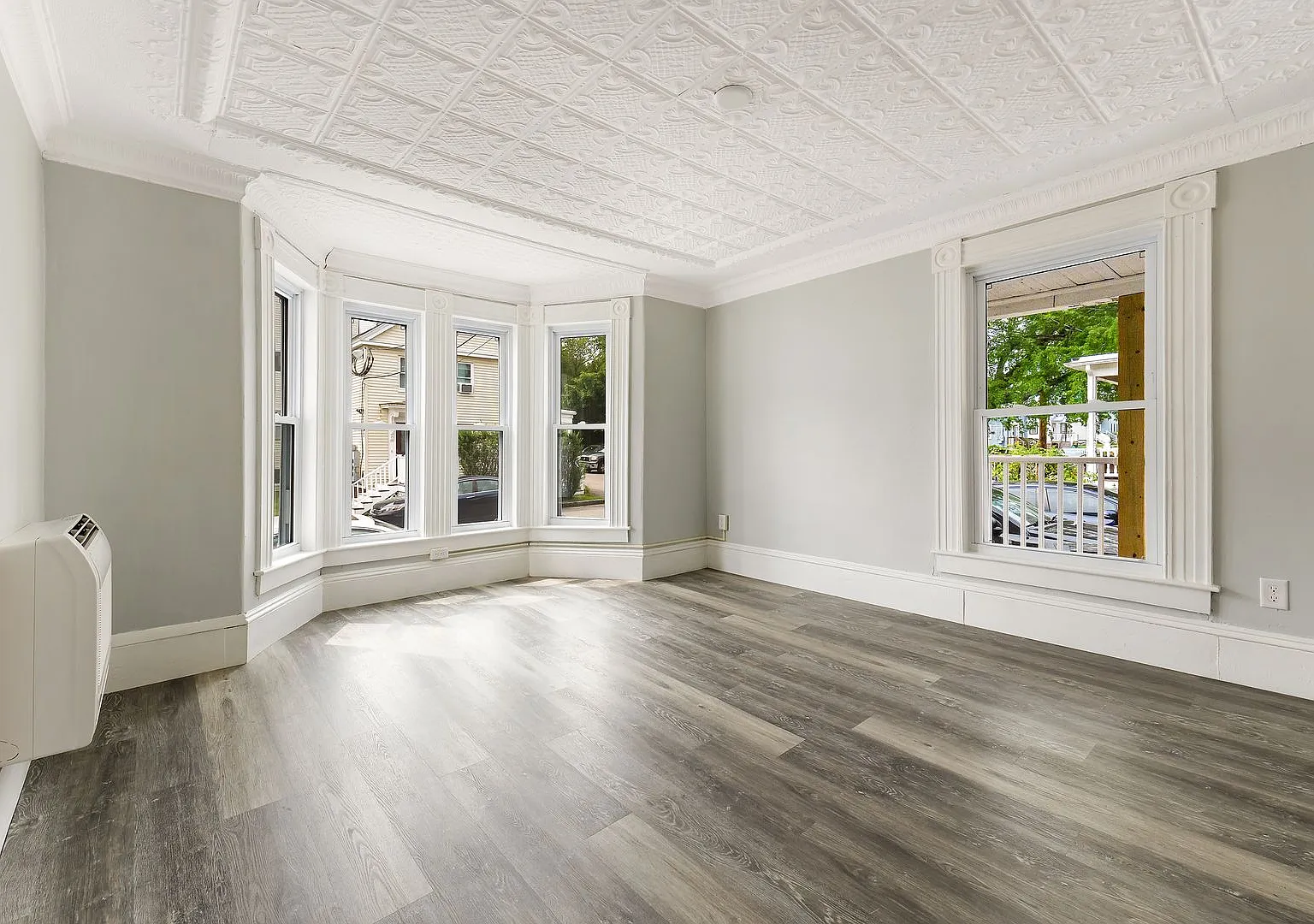 38 New York St — Photo 3