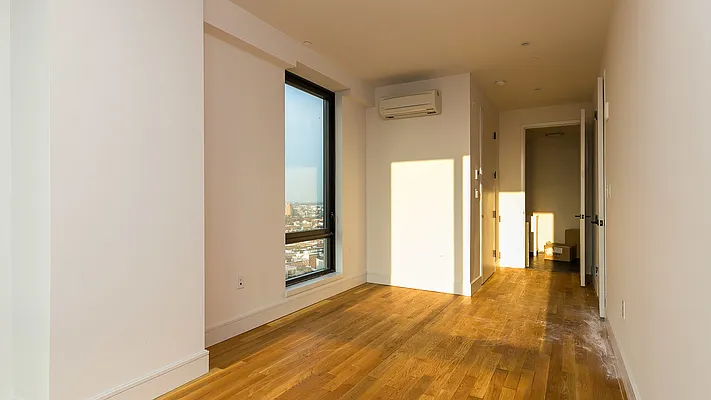 Rented by Nooklyn NYC LLC | media 52