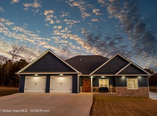 68 Robbie Rd, Haleyville, AL 35565