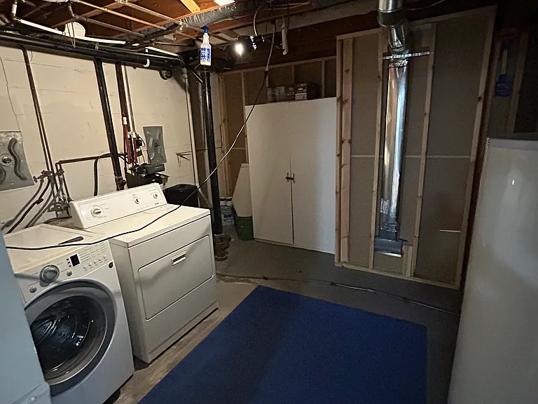 112510 Washington Ln — Photo 14