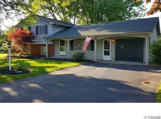 388 Angelus Dr, Rochester, NY 14622