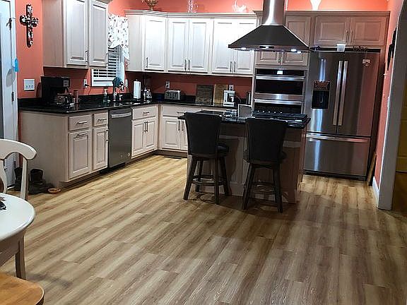 Kitchen,island gas cooktop 