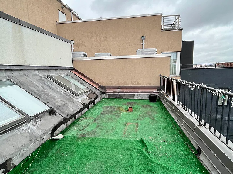 324 Melrose St #4A — Photo 7