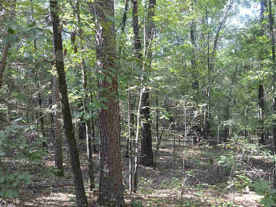 2nd image of Spring Heights Dr