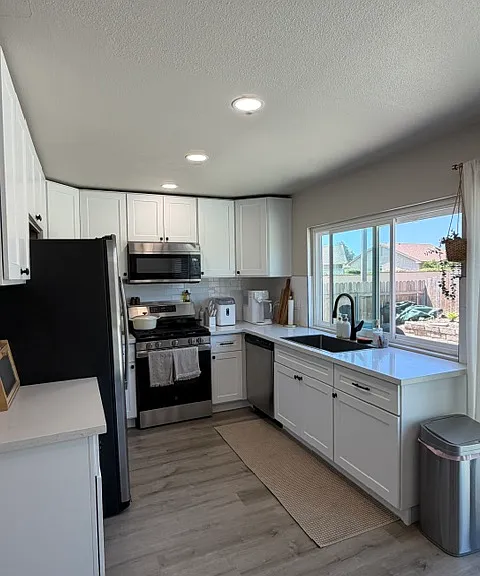 305 N Otono Ct — Photo 7