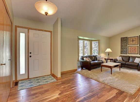3rd image of 5415 Underwood Ln N