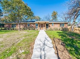 1131 Forester Dr, Dallas, TX 75216