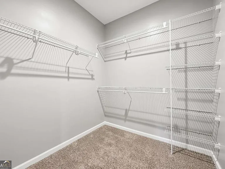 326 Gary Cir — Photo 23