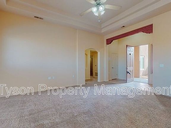 2nd image of 4401 Beresford Ln NW