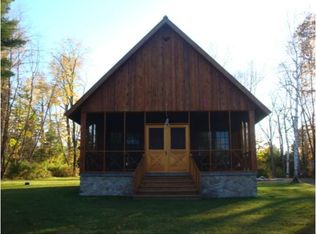 37 Spruce Rd, Richmond, MA 01254