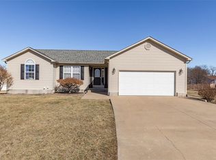 1510 Fox Den, Farmington, MO 63640