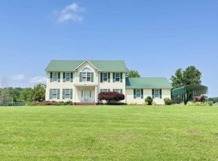 147 Hamilton Dr, Martin, TN 38237