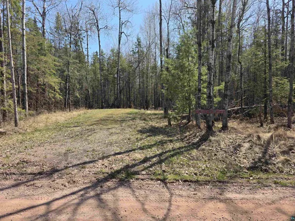 1567 N Shore Rd, La Pointe, WI 54850
