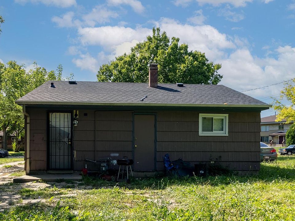 2nd image of 5724 N 62nd STREET